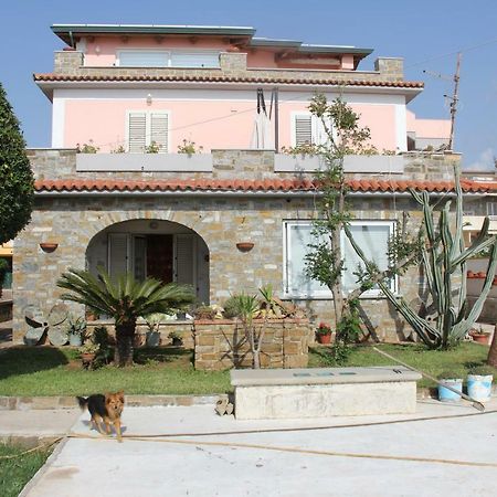 Appartamento Lamu Санта Мария ди Кастелабате Екстериор снимка